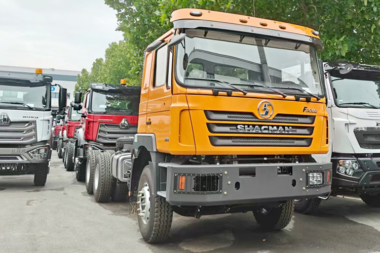 SHACMAN F3000 Shacman Truck Head for Sale in Saudi Arabia - Trattore stradale: foto 1 SHACMAN F3000 Shacman Truck Head for Sale in Saudi Arabia - Trattore stradale: foto 1
