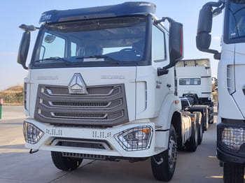 SINOTRUK 6x4 Sino Howo Truck for Sale in Sierra Leone - Trattore stradale: foto 1 SINOTRUK 6x4 Sino Howo Truck for Sale in Sierra Leone - Trattore stradale: foto 1