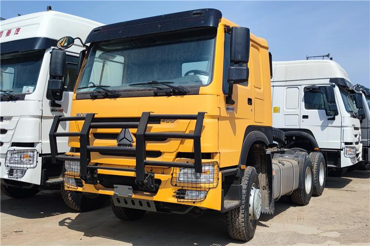 SINOTRUK CNHTC Howo Truck Tractor 400 HP 10 Wheeler for Sale In Malawi - Trattore stradale: foto 4 SINOTRUK CNHTC Howo Truck Tractor 400 HP 10 Wheeler for Sale In Malawi - Trattore stradale: foto 4