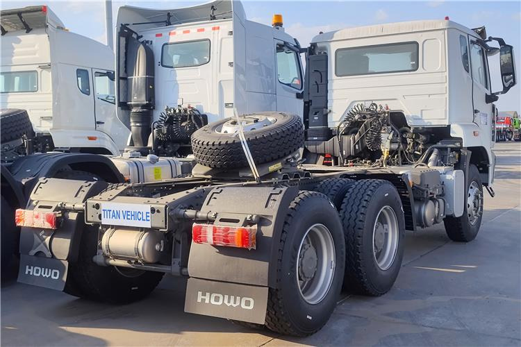 SINOTRUK Howo NX Truck Tractor 6x4 380hp Price for Sale In Tanzania - Trattore stradale: foto 3 SINOTRUK Howo NX Truck Tractor 6x4 380hp Price for Sale In Tanzania - Trattore stradale: foto 3