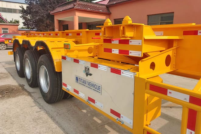 XCMG 40T Container Side Lift Trailer for Sale in Tanzania - Semirimorchio portacontainer/ Caisse interchangeable: foto 2 XCMG 40T Container Side Lift Trailer for Sale in Tanzania - Semirimorchio portacontainer/ Caisse interchangeable: foto 2