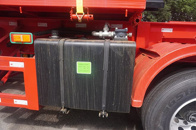 XCMG XCMG Side Loader Container Transport for Sale in Papua New Guinea - Semirimorchio portacontainer/ Caisse interchangeable: foto 4 XCMG XCMG Side Loader Container Transport for Sale in Papua New Guinea - Semirimorchio portacontainer/ Caisse interchangeable: foto 4