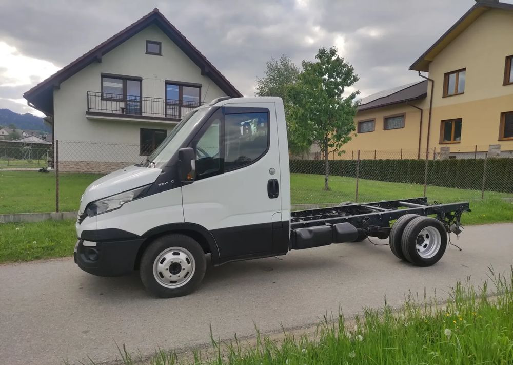 Iveco DAILY 35c14 2.3 hpi rama do zabudowy, - Autocarro telaio: foto 5 Iveco DAILY 35c14 2.3 hpi rama do zabudowy, - Autocarro telaio: foto 5