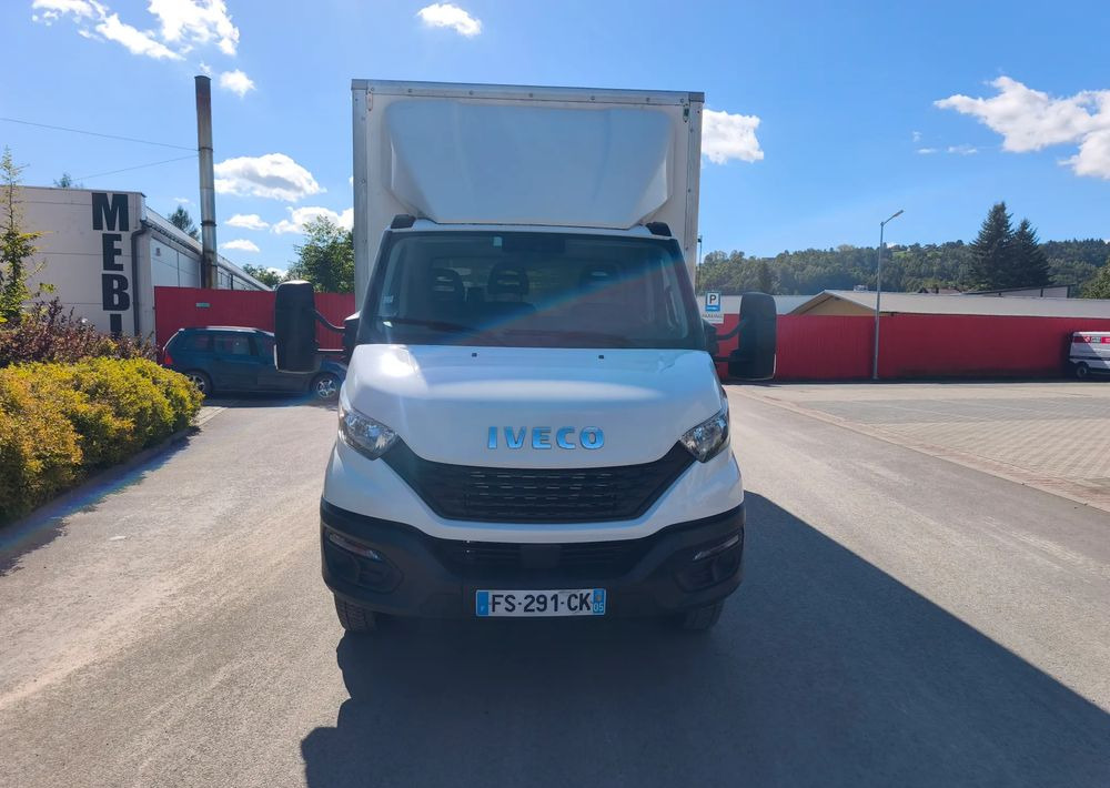 Iveco DAILY 70C18 KONTENER 5,5M obsługa silnika nowy rozrząd - Autocarro furgonato: foto 3 Iveco DAILY 70C18 KONTENER 5,5M obsługa silnika nowy rozrząd - Autocarro furgonato: foto 3