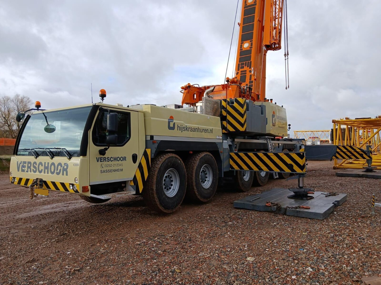 Liebherr Liebherr LTM 1300-6.3 - Autogru: foto 1 Liebherr Liebherr LTM 1300-6.3 - Autogru: foto 1