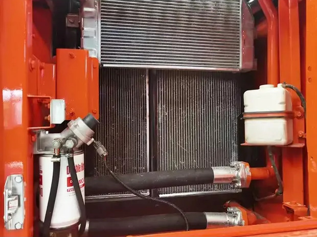 Escavatore cingolato 2022 Doosan DX225: foto 18