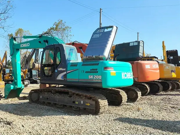 2022 KOBELCO SK 200 - Escavatore cingolato: foto 1 2022 KOBELCO SK 200 - Escavatore cingolato: foto 1
