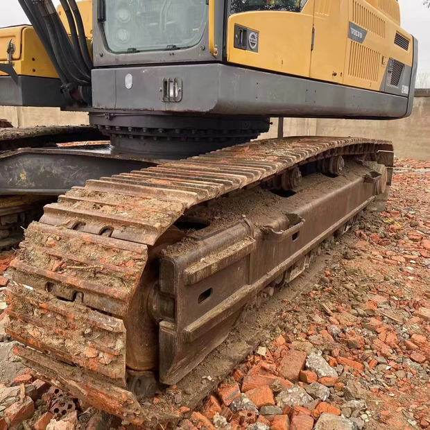 Escavatore cingolato 2023 Volvo EC460: foto 11