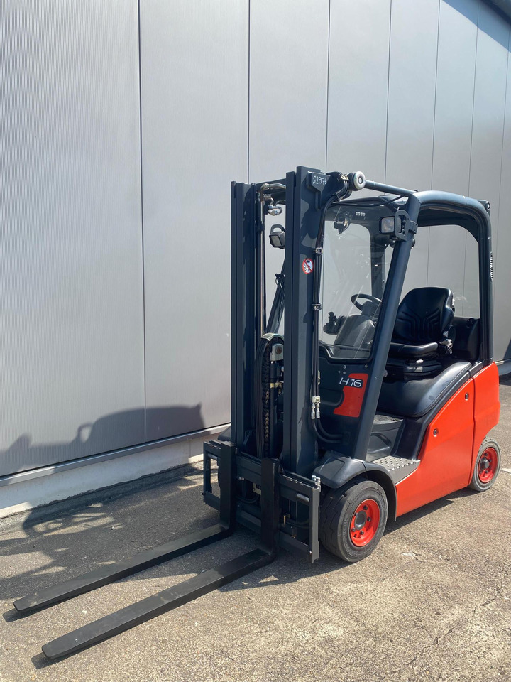 Linde Linde H 16 T - 2.575 h - Seitenschieber - - Carrello elevatore a gas: foto 1 Linde Linde H 16 T - 2.575 h - Seitenschieber - - Carrello elevatore a gas: foto 1