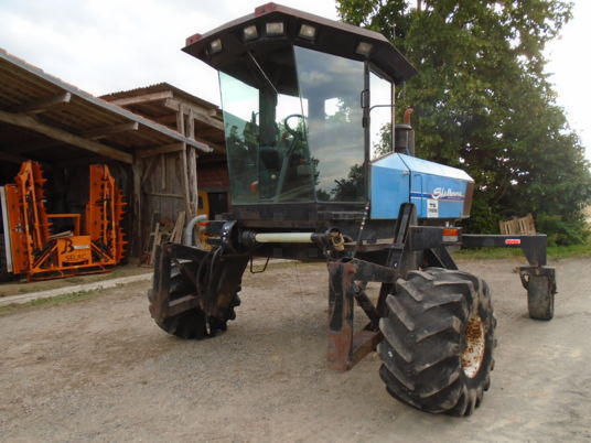 Faucheuse andaineuse automotrice - Macchina da raccolta: foto 1 Faucheuse andaineuse automotrice - Macchina da raccolta: foto 1