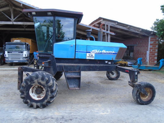 Faucheuse andaineuse automotrice - Macchina da raccolta: foto 2 Faucheuse andaineuse automotrice - Macchina da raccolta: foto 2