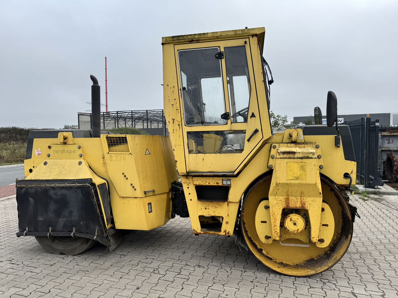 Bomag BW 151 AC-2 - Rullo combinato: foto 1 Bomag BW 151 AC-2 - Rullo combinato: foto 1