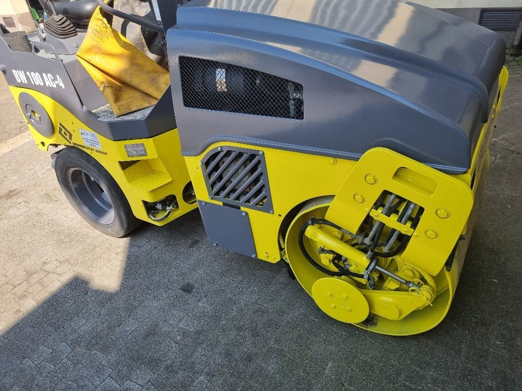 Bomag BW 100 AC-4  - Rullo combinato: foto 2 Bomag BW 100 AC-4  - Rullo combinato: foto 2