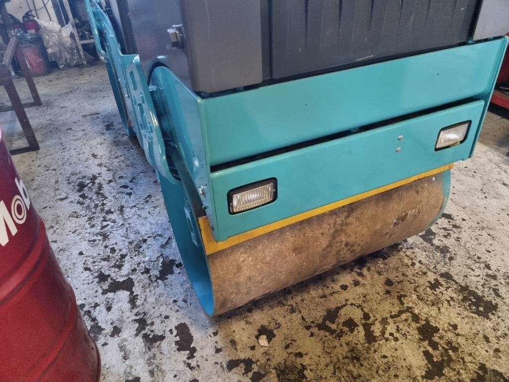 Bomag BW 100 AD-4  - Rullo stradale: foto 2 Bomag BW 100 AD-4  - Rullo stradale: foto 2