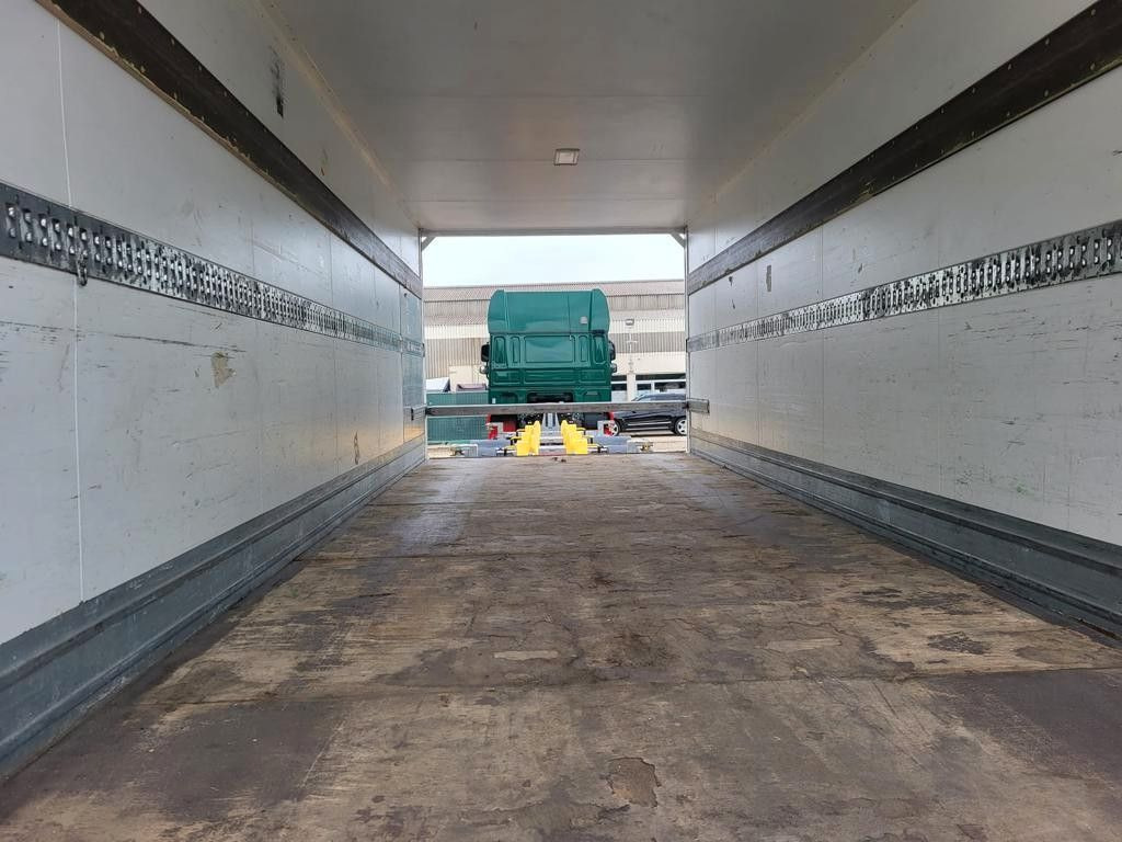 Diversen Drehschemel Vermietung möglich LBW Durchladbar Drehschemel Vermietung möglich LBW Durchladbar - Rimorchio furgonato: foto 5 Diversen Drehschemel Vermietung möglich LBW Durchladbar Drehschemel Vermietung möglich LBW Durchladbar - Rimorchio furgonato: foto 5