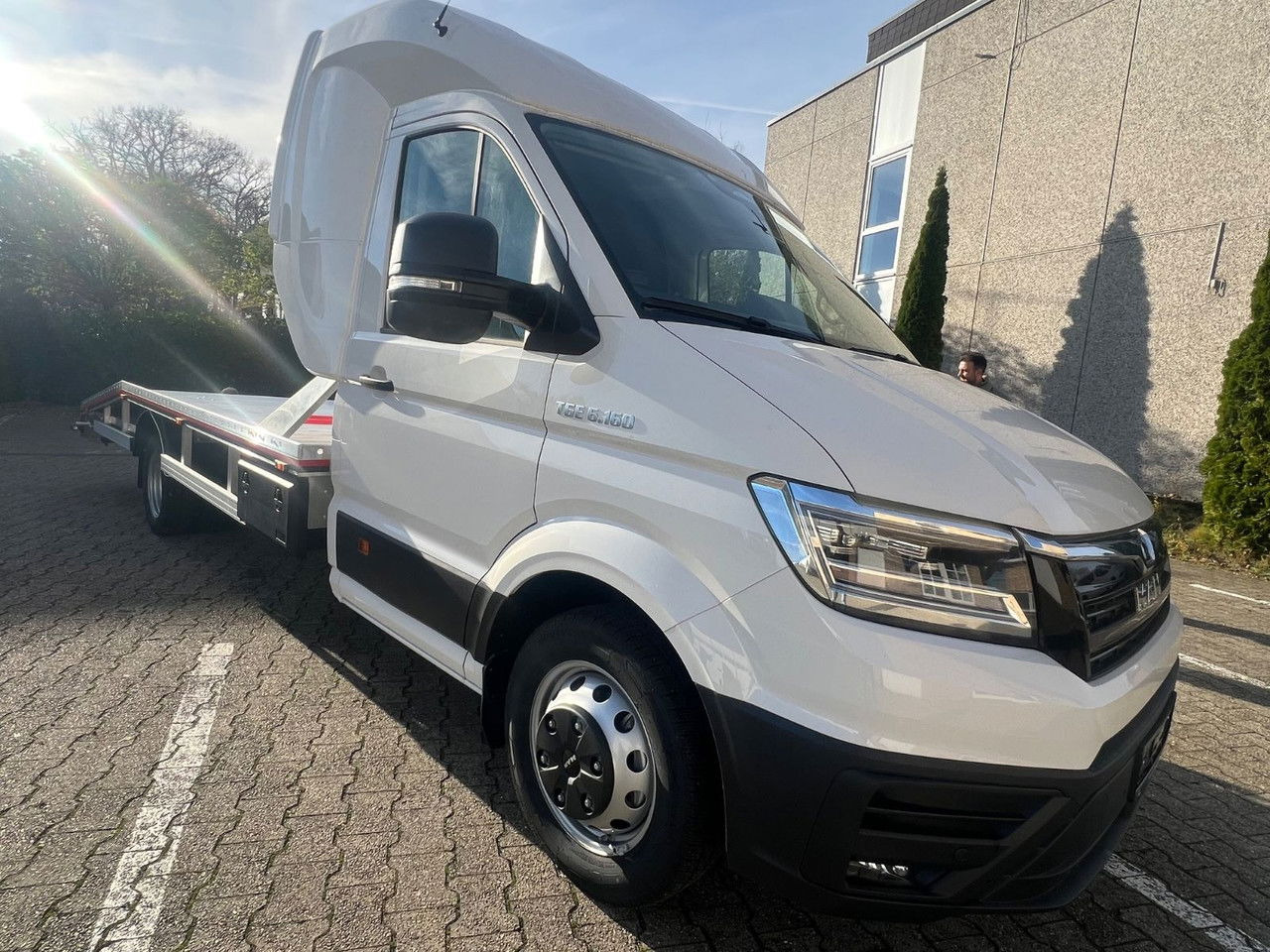 MAN TGE 6.160 Automatic Schlafkab Sofort Verfügbarba - Camion bisarca: foto 2 MAN TGE 6.160 Automatic Schlafkab Sofort Verfügbarba - Camion bisarca: foto 2