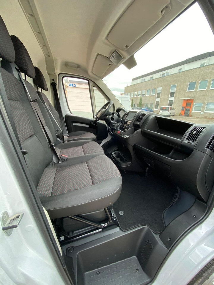 Furgone chiuso nuovo Opel Movano Cargo: foto 10