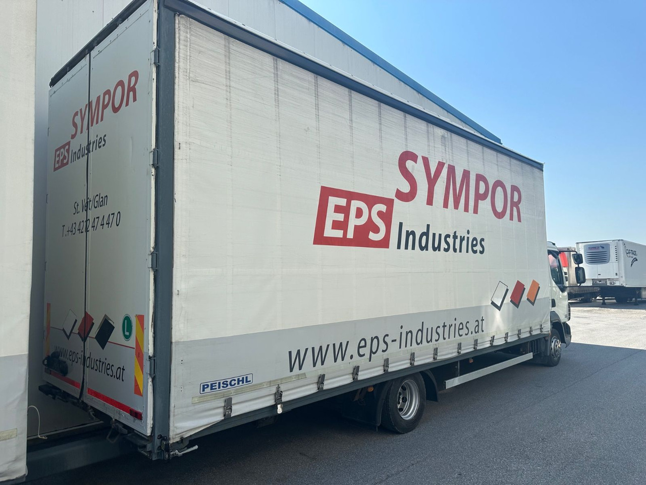 DAF LF 250 Schalter 120m° TÜV - Camion centinato: foto 3 DAF LF 250 Schalter 120m° TÜV - Camion centinato: foto 3