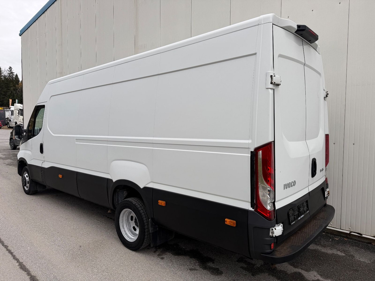 Iveco Daily 50C15 Maxi 3,0HPI 3,5T - Furgone chiuso: foto 4 Iveco Daily 50C15 Maxi 3,0HPI 3,5T - Furgone chiuso: foto 4