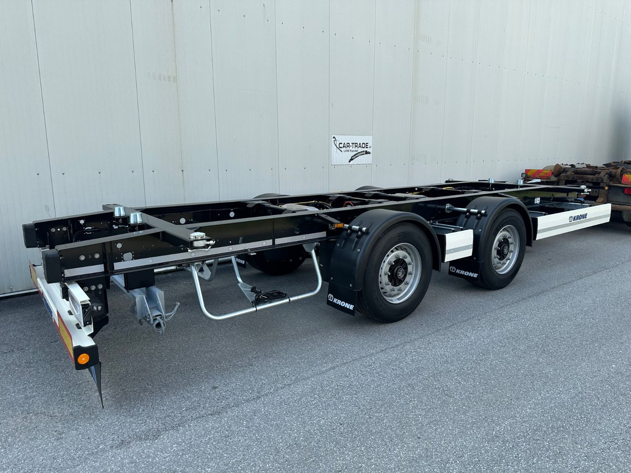 Krone ZZW 18elE10 Tadem BPW Maxi Krone ZZW 18elE10 Tadem BPW Maxi - Rimorchio portacontainer/ Caisse interchangeable: foto 5 Krone ZZW 18elE10 Tadem BPW Maxi Krone ZZW 18elE10 Tadem BPW Maxi - Rimorchio portacontainer/ Caisse interchangeable: foto 5
