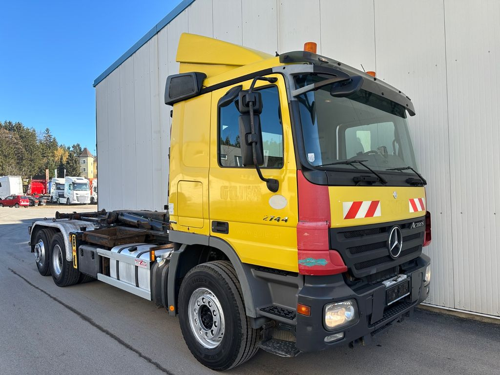 Mercedes-Benz Actros 2744 EEV 3 Pedale Retarder 20T Hacken - Autocarro scarrabile: foto 2 Mercedes-Benz Actros 2744 EEV 3 Pedale Retarder 20T Hacken - Autocarro scarrabile: foto 2