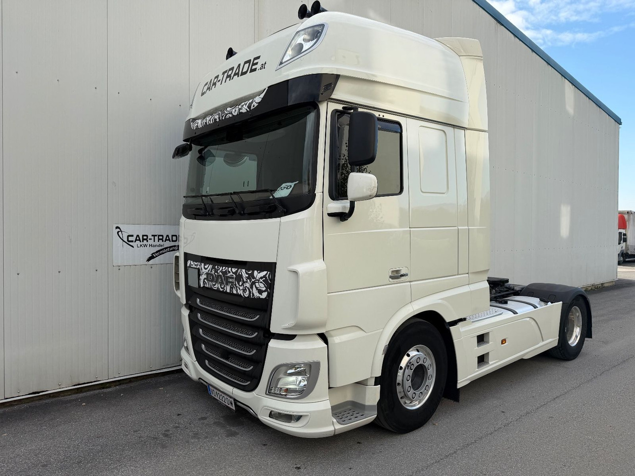 DAF XF 530 Vollausstattung Vollluft 2l-Hydraulik - Trattore stradale: foto 1 DAF XF 530 Vollausstattung Vollluft 2l-Hydraulik - Trattore stradale: foto 1