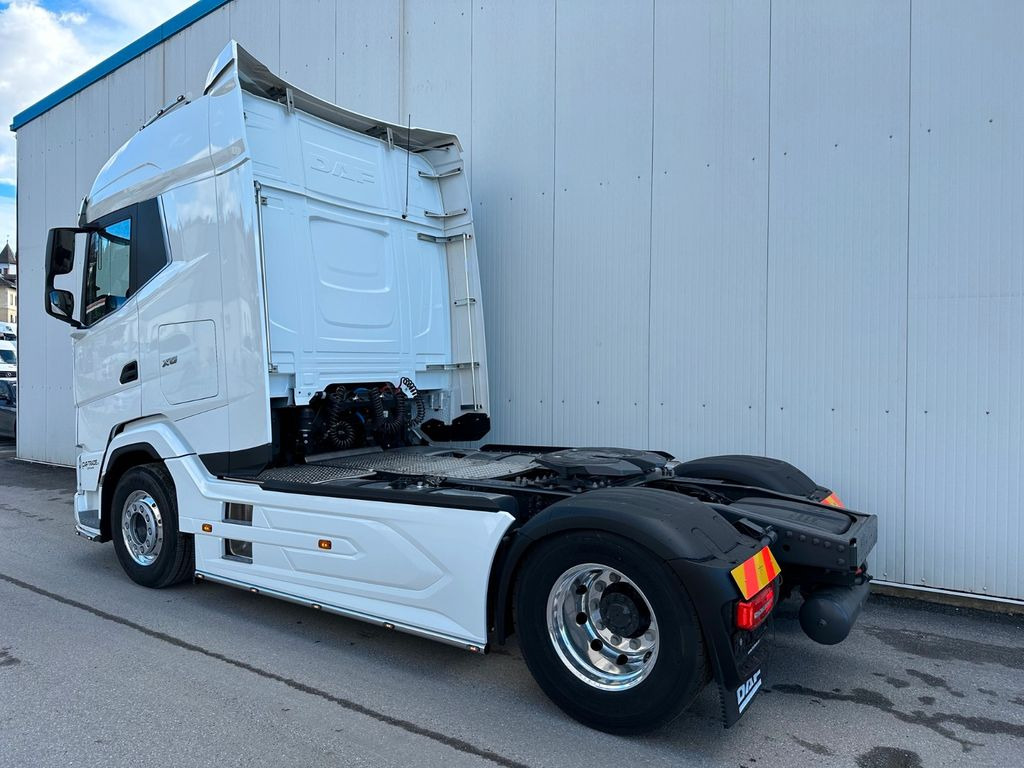 DAF XG 530 Retarder Standklima 3 Jahre Garantie DAF XG 530 Retarder Standklima 3 Jahre Garantie - Trattore stradale: foto 3 DAF XG 530 Retarder Standklima 3 Jahre Garantie DAF XG 530 Retarder Standklima 3 Jahre Garantie - Trattore stradale: foto 3
