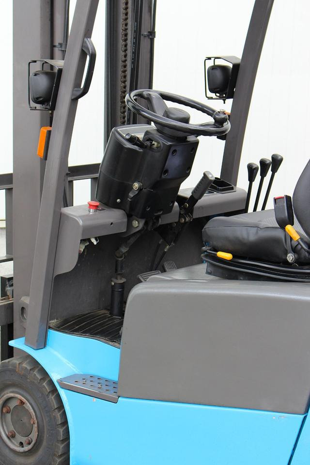 Carrello elevatore elettrico HANSELIFTER JS315 - NEW Batterie: foto 18 Carrello elevatore elettrico HANSELIFTER JS315 - NEW Batterie: foto 18