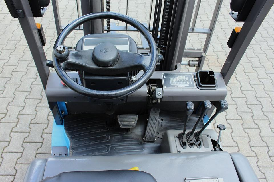 Carrello elevatore elettrico HANSELIFTER JS315 - NEW Batterie: foto 20 Carrello elevatore elettrico HANSELIFTER JS315 - NEW Batterie: foto 20