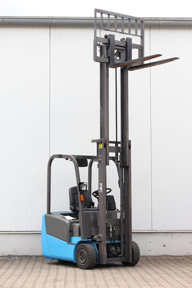 Carrello elevatore elettrico HANSELIFTER JS315 - NEW Batterie: foto 7 Carrello elevatore elettrico HANSELIFTER JS315 - NEW Batterie: foto 7