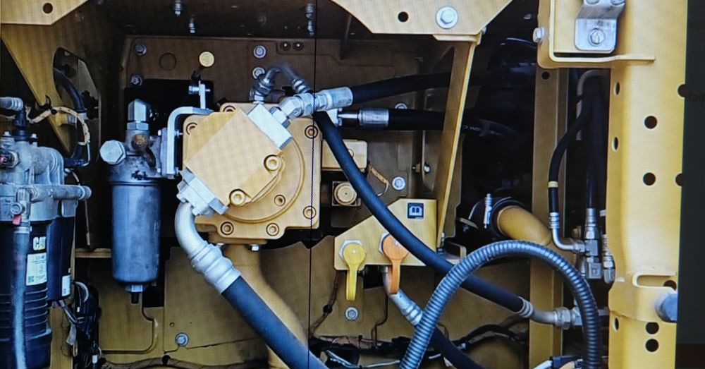 Caterpillar cat 320 - Escavatore cingolato: foto 2 Caterpillar cat 320 - Escavatore cingolato: foto 2