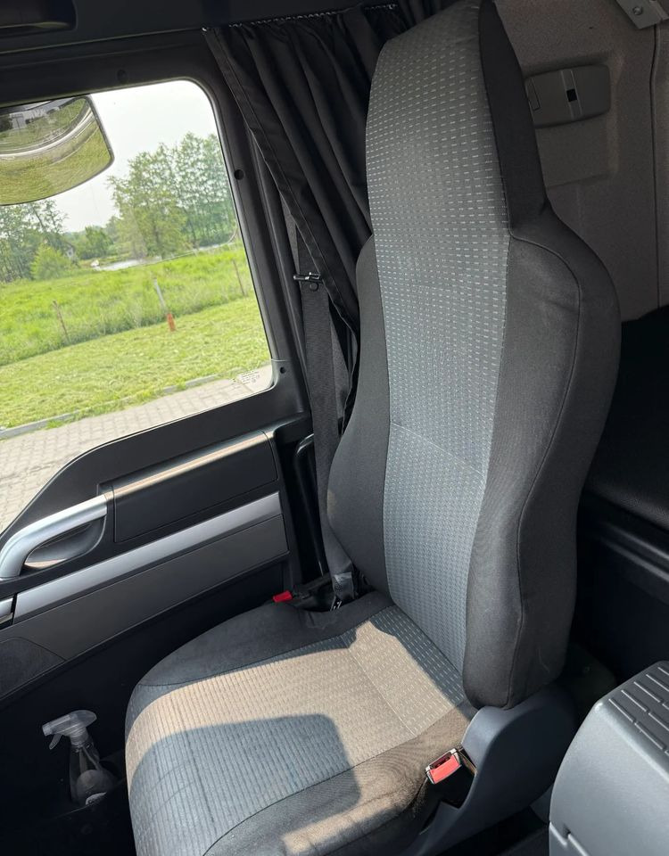 Camion centinato MAN: foto 9