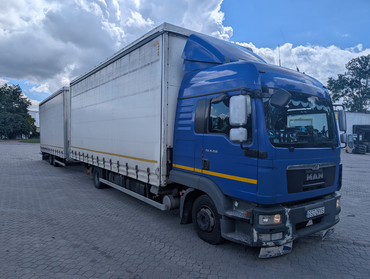 MAN TGL x 3 (2*2014 + 1*2013) - Camion centinato: foto 3 MAN TGL x 3 (2*2014 + 1*2013) - Camion centinato: foto 3