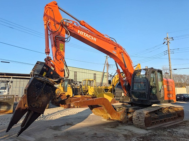 HITACHI ZX225USRLCMH-5B - Escavatore cingolato: foto 1 HITACHI ZX225USRLCMH-5B - Escavatore cingolato: foto 1