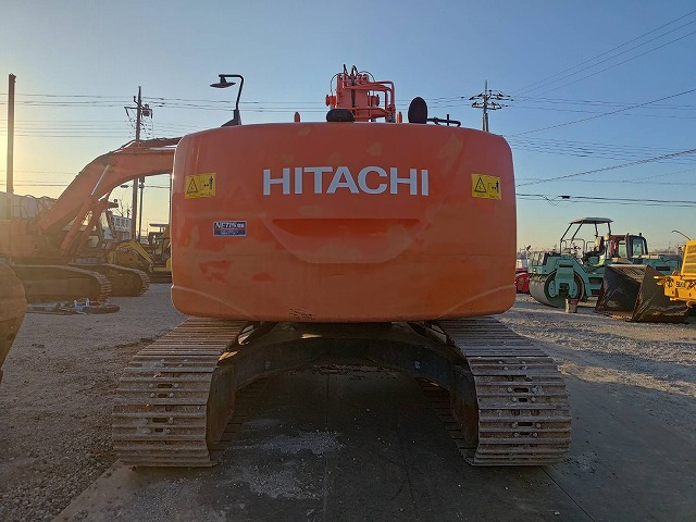 HITACHI ZX225USRLCMH-5B - Escavatore cingolato: foto 4 HITACHI ZX225USRLCMH-5B - Escavatore cingolato: foto 4