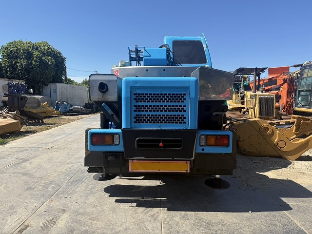 TADANO GR120N-1 - Gru fuoristrada: foto 4 TADANO GR120N-1 - Gru fuoristrada: foto 4