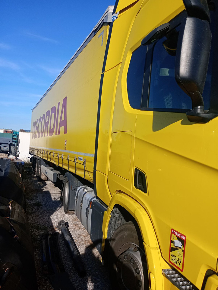 SCANIA R460 SUPER, Location: Villareal, Spain - Trattore stradale: foto 3 SCANIA R460 SUPER, Location: Villareal, Spain - Trattore stradale: foto 3