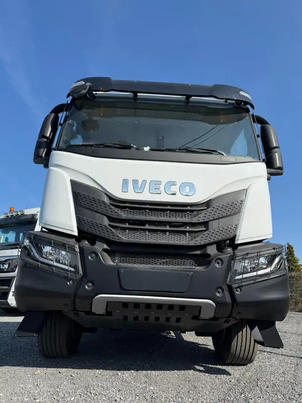 Iveco AD300T48 HYVALIFT 20 TONS*pare-choc hydraulique - Autocarro scarrabile: foto 5 Iveco AD300T48 HYVALIFT 20 TONS*pare-choc hydraulique - Autocarro scarrabile: foto 5