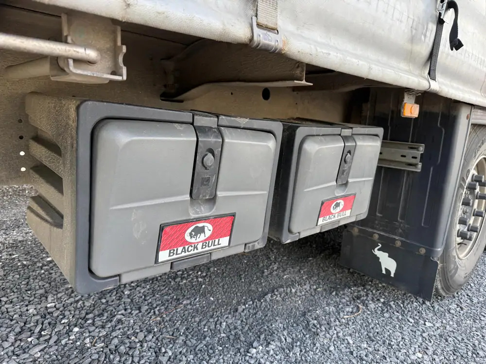 Semirimorchio centinato Schimtz Cargobull SCB*S3T*Tautliner: foto 8 Semirimorchio centinato Schimtz Cargobull SCB*S3T*Tautliner: foto 8