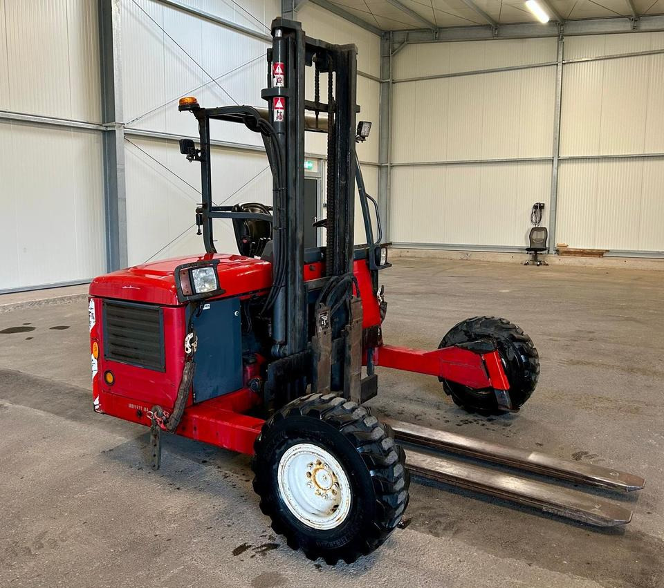 Carrello elevatore trasportabile Moffett M4-25.3 + Ausschubzinken + gr. Reifen + 3 mtr. + Turbo: foto 6 Carrello elevatore trasportabile Moffett M4-25.3 + Ausschubzinken + gr. Reifen + 3 mtr. + Turbo: foto 6