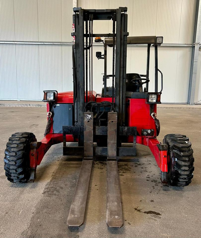 Moffett M4-25.3 + Ausschubzinken + gr. Reifen + 3 mtr. + Turbo - Carrello elevatore trasportabile: foto 2 Moffett M4-25.3 + Ausschubzinken + gr. Reifen + 3 mtr. + Turbo - Carrello elevatore trasportabile: foto 2