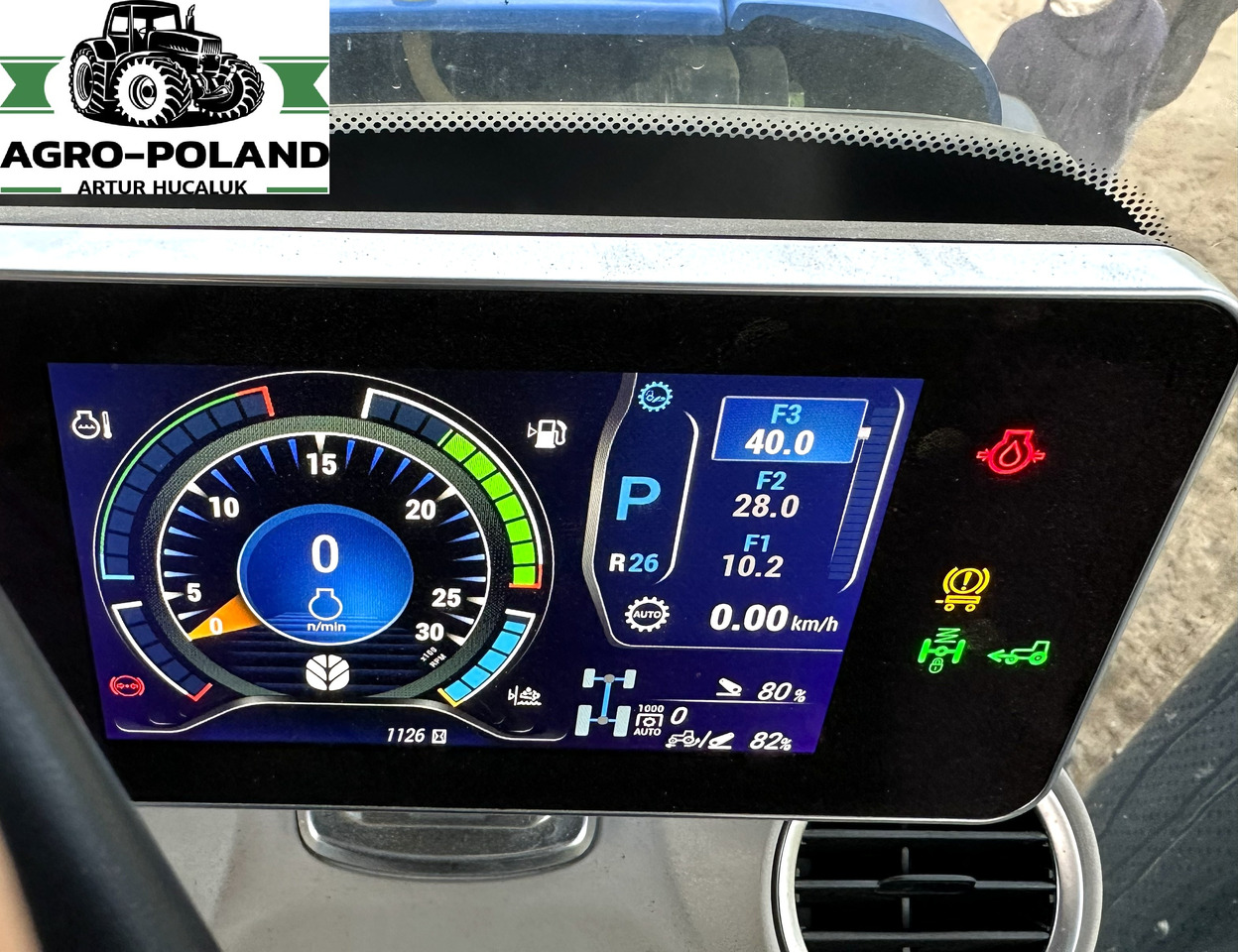 NEW HOLLAND T 8.435 HD SMARTTRAX - 2024 ROK - 1126 h - Trattore: foto 4 NEW HOLLAND T 8.435 HD SMARTTRAX - 2024 ROK - 1126 h - Trattore: foto 4