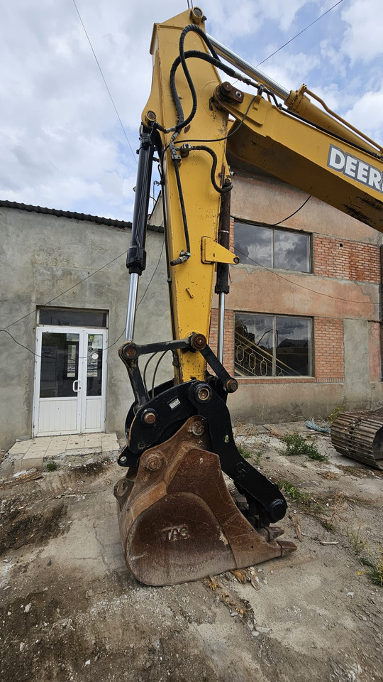 Escavatore cingolato John Deere 200C LC: foto 9