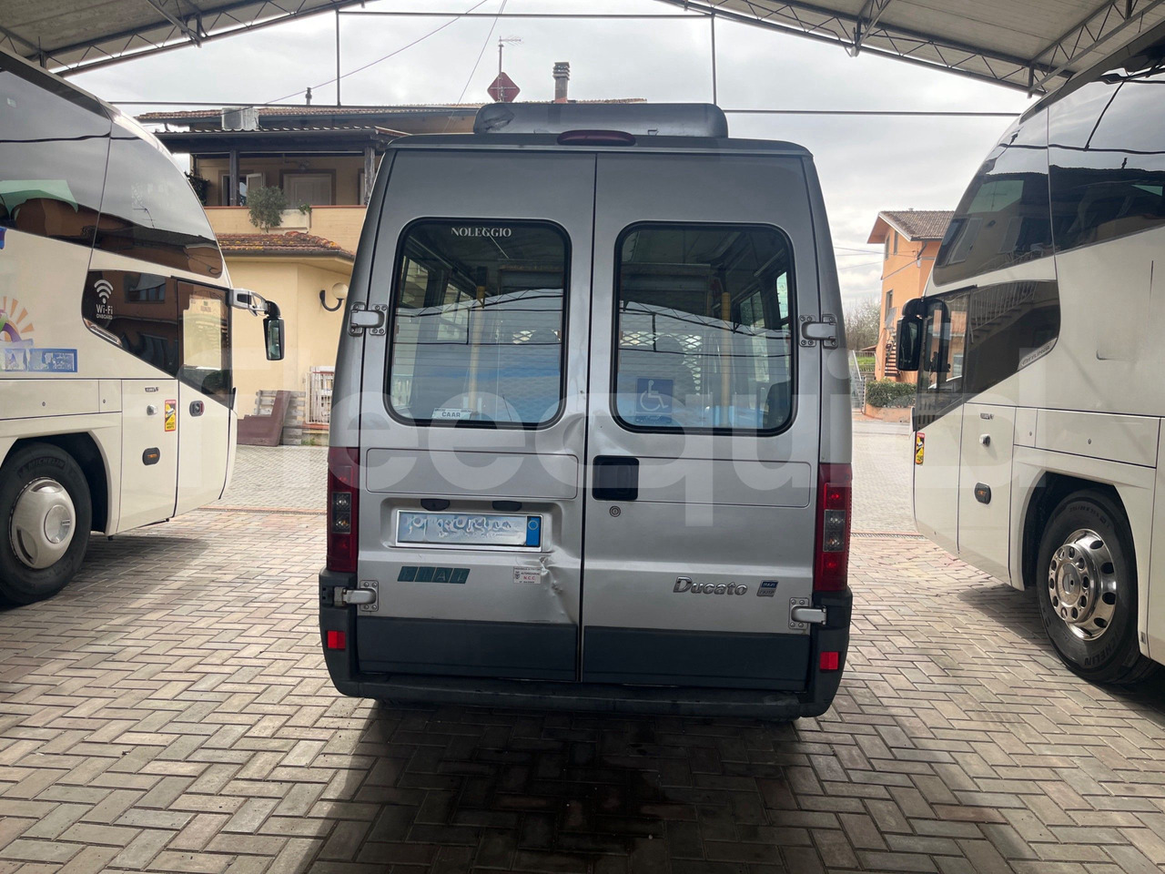 Fiat Ducato Maxi - Pullman: foto 5 Fiat Ducato Maxi - Pullman: foto 5