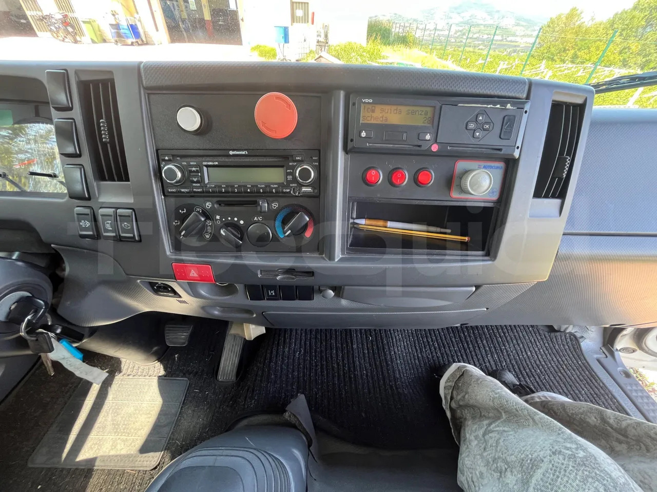 Scuolabus Isuzu P65: foto 18 Scuolabus Isuzu P65: foto 18