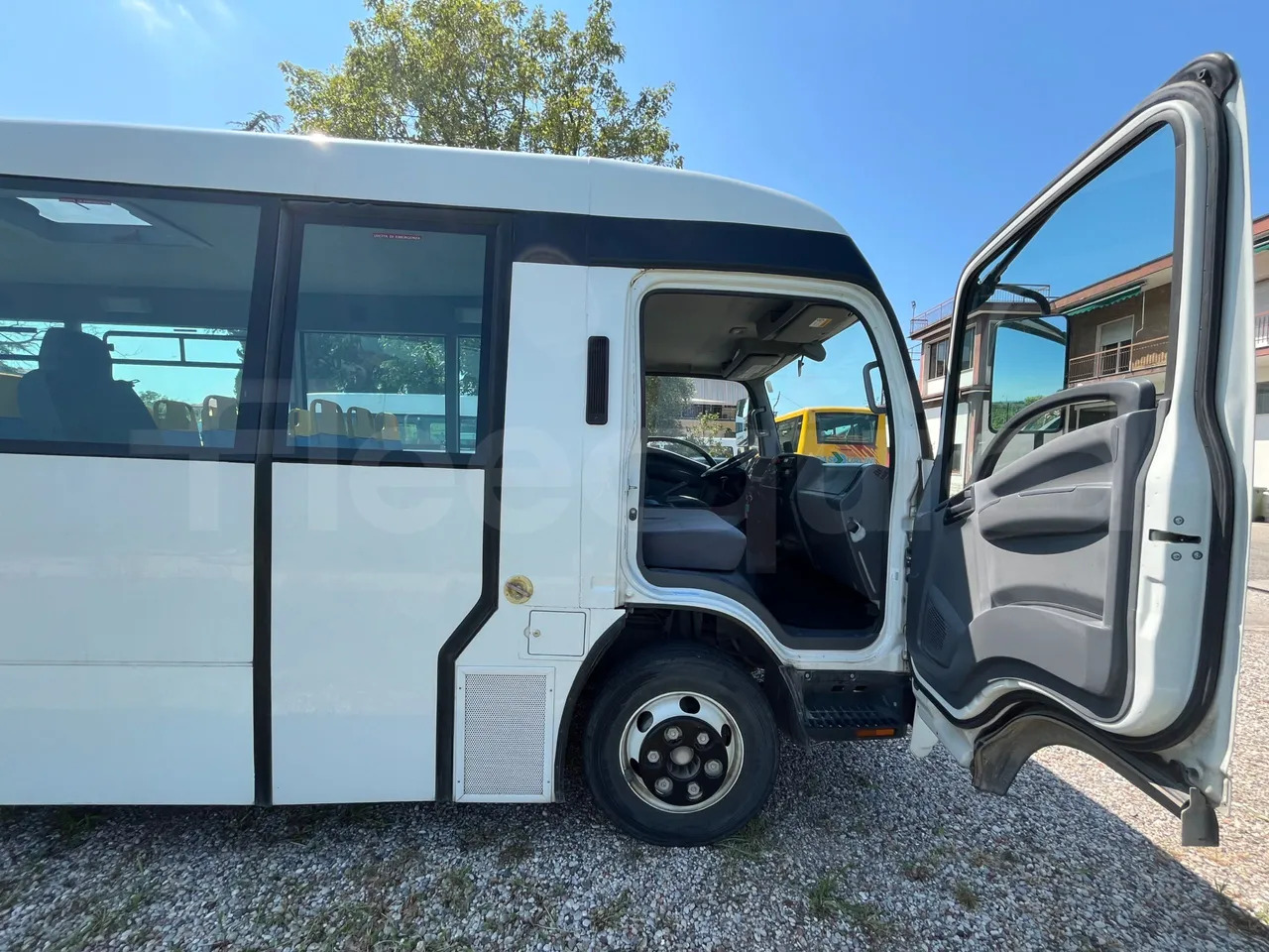 Scuolabus Isuzu P65: foto 10 Scuolabus Isuzu P65: foto 10