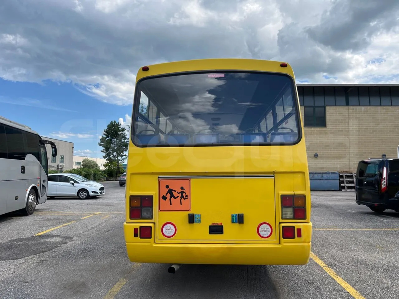 Iveco Cacciamali - Scuolabus: foto 5 Iveco Cacciamali - Scuolabus: foto 5