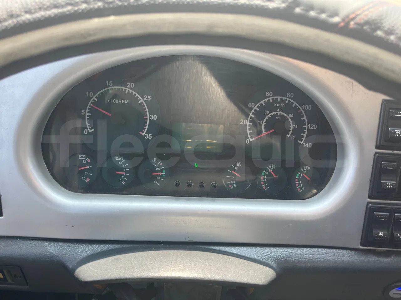 King Long XMQ6800 - Scuolabus: foto 3 King Long XMQ6800 - Scuolabus: foto 3