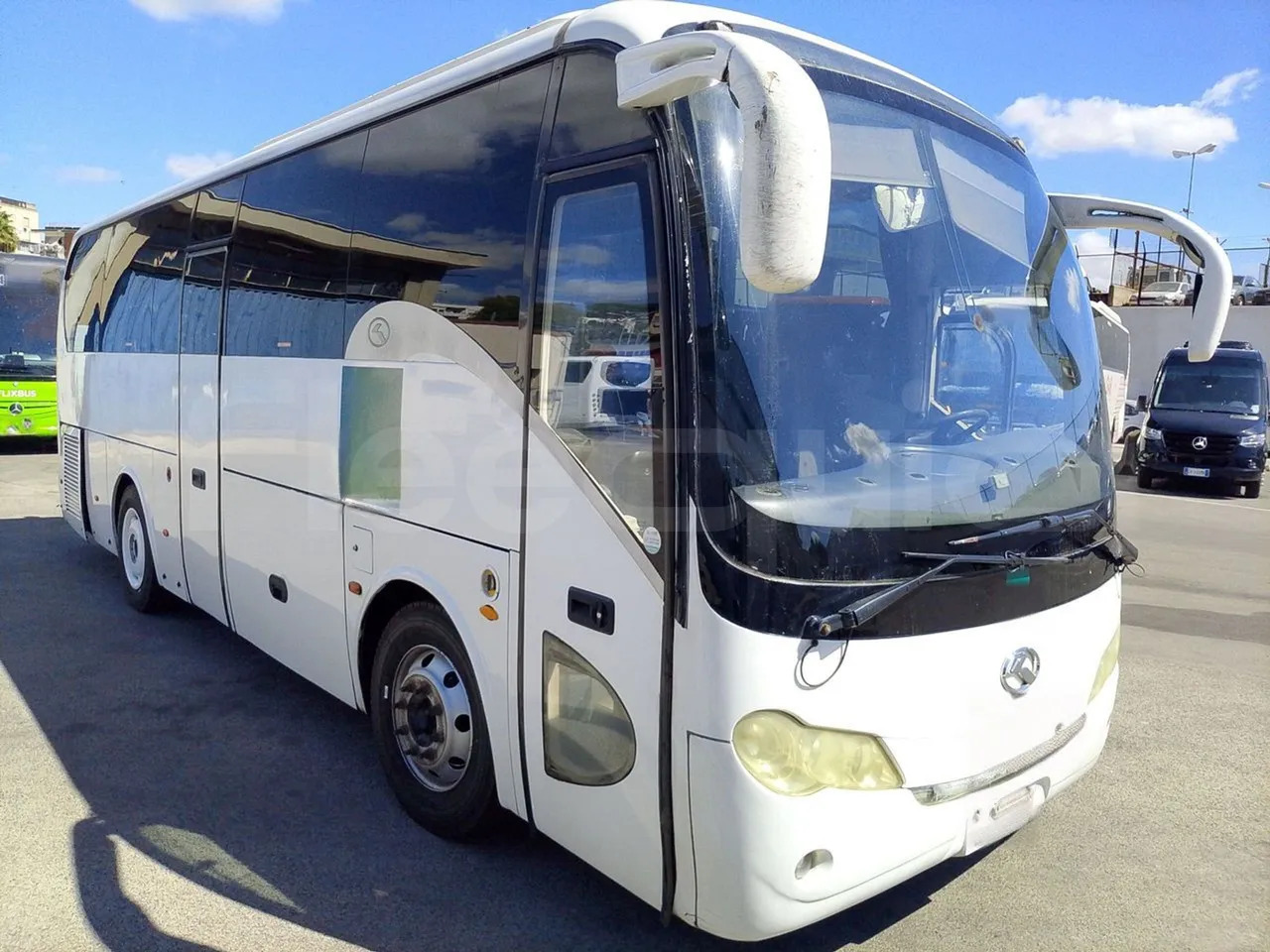 King Long XMQ6900 - Pullman: foto 1 King Long XMQ6900 - Pullman: foto 1