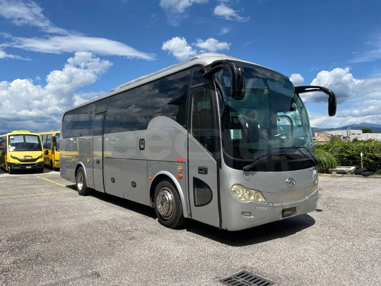 King Long XMQ6996 - Pullman: foto 1 King Long XMQ6996 - Pullman: foto 1